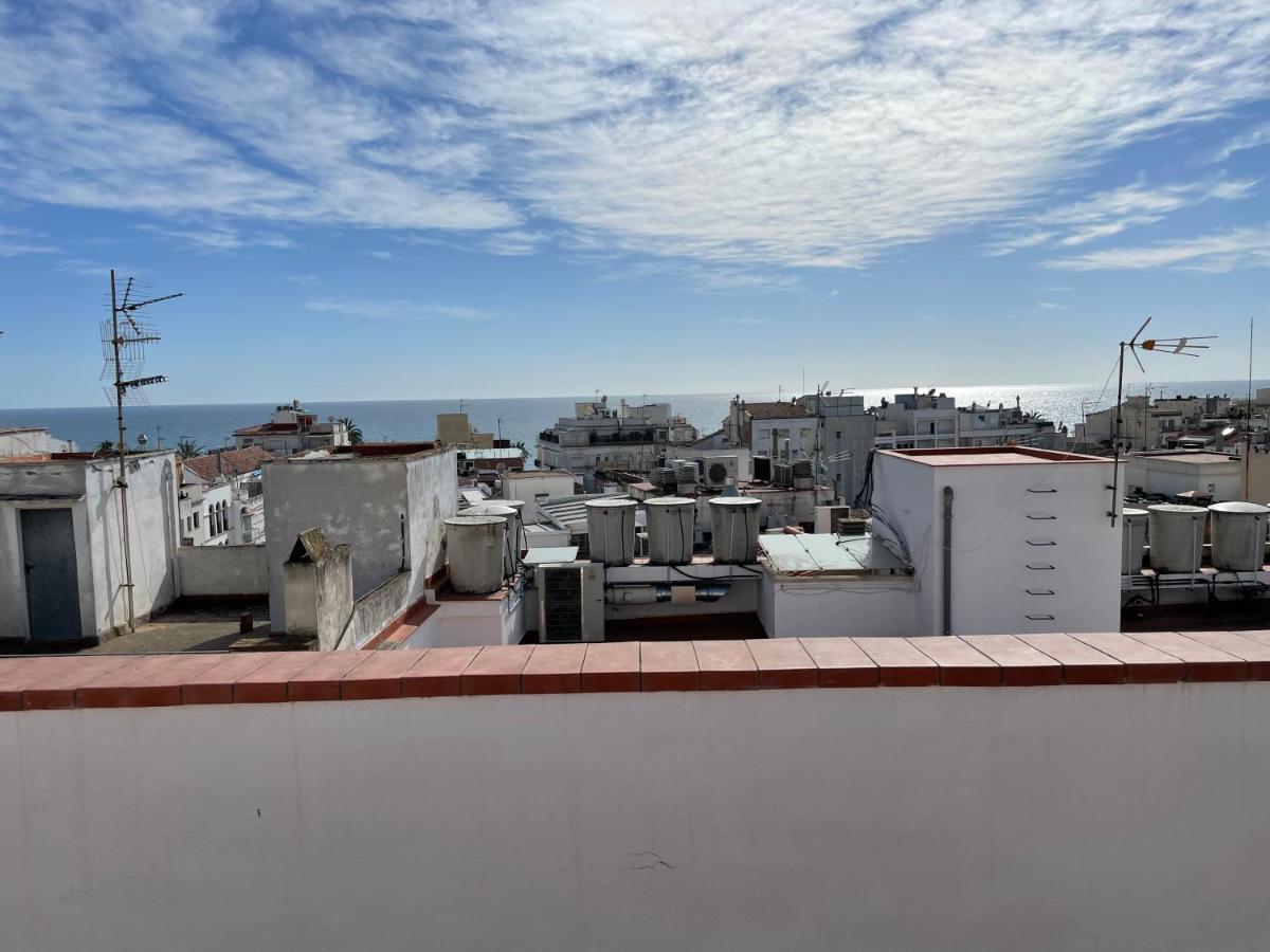 Sunny Apartment Central Sitges Bagian luar foto