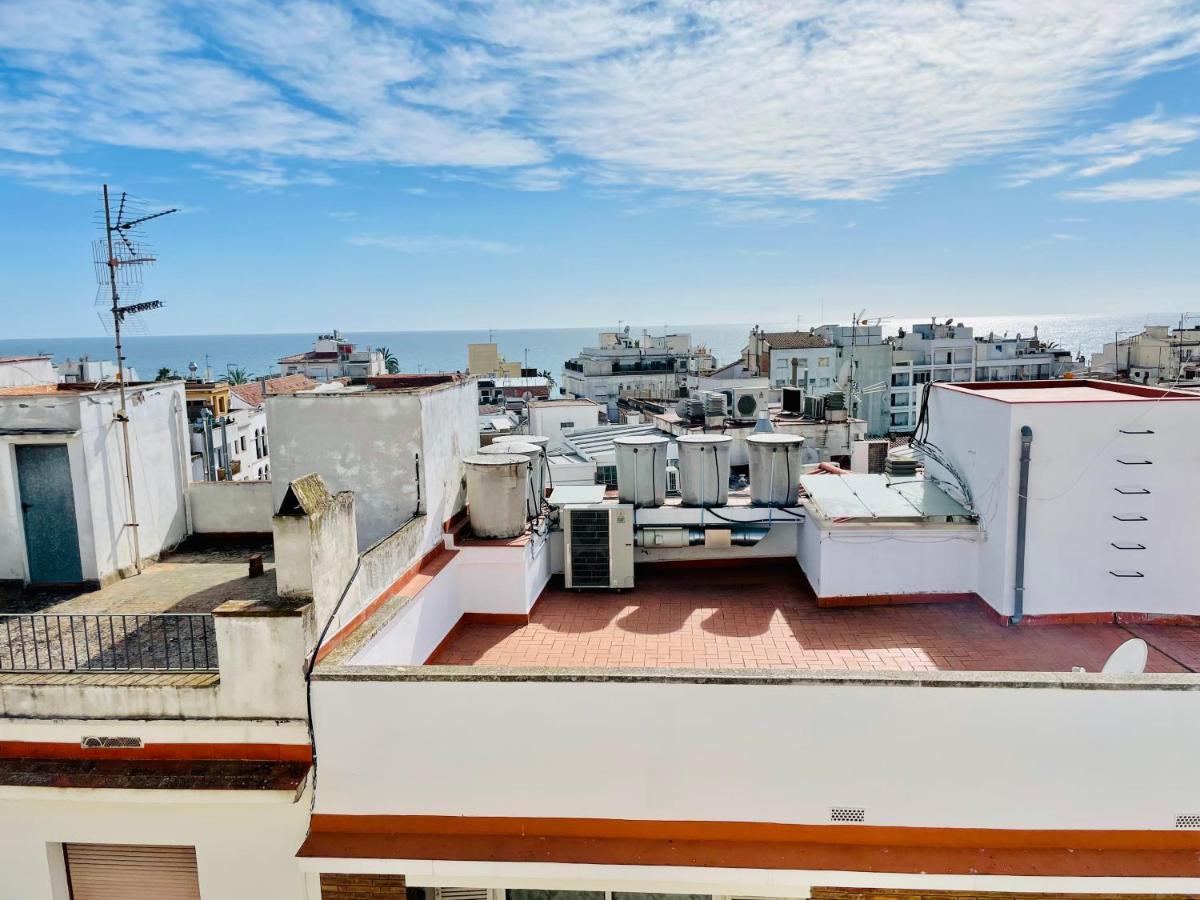 Sunny Apartment Central Sitges Bagian luar foto