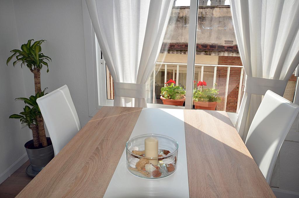 Sunny Apartment Central Sitges Bagian luar foto